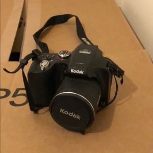 Kodak camera full HD 1080 video.